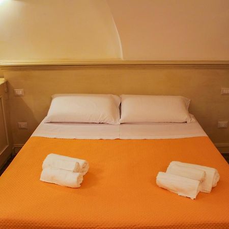 Al Civico 4 Bed & Breakfast Молфета Екстериор снимка