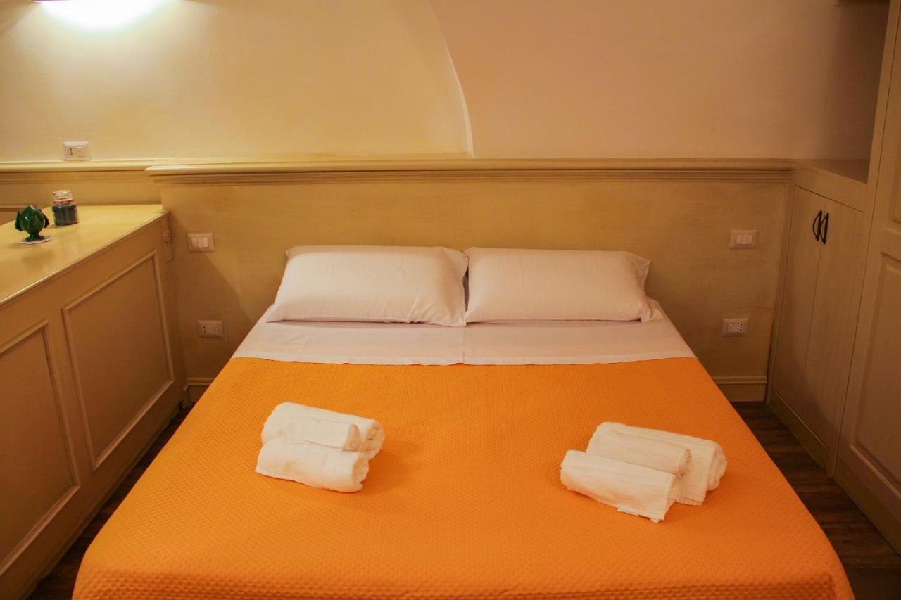 Al Civico 4 Bed & Breakfast Молфета Екстериор снимка