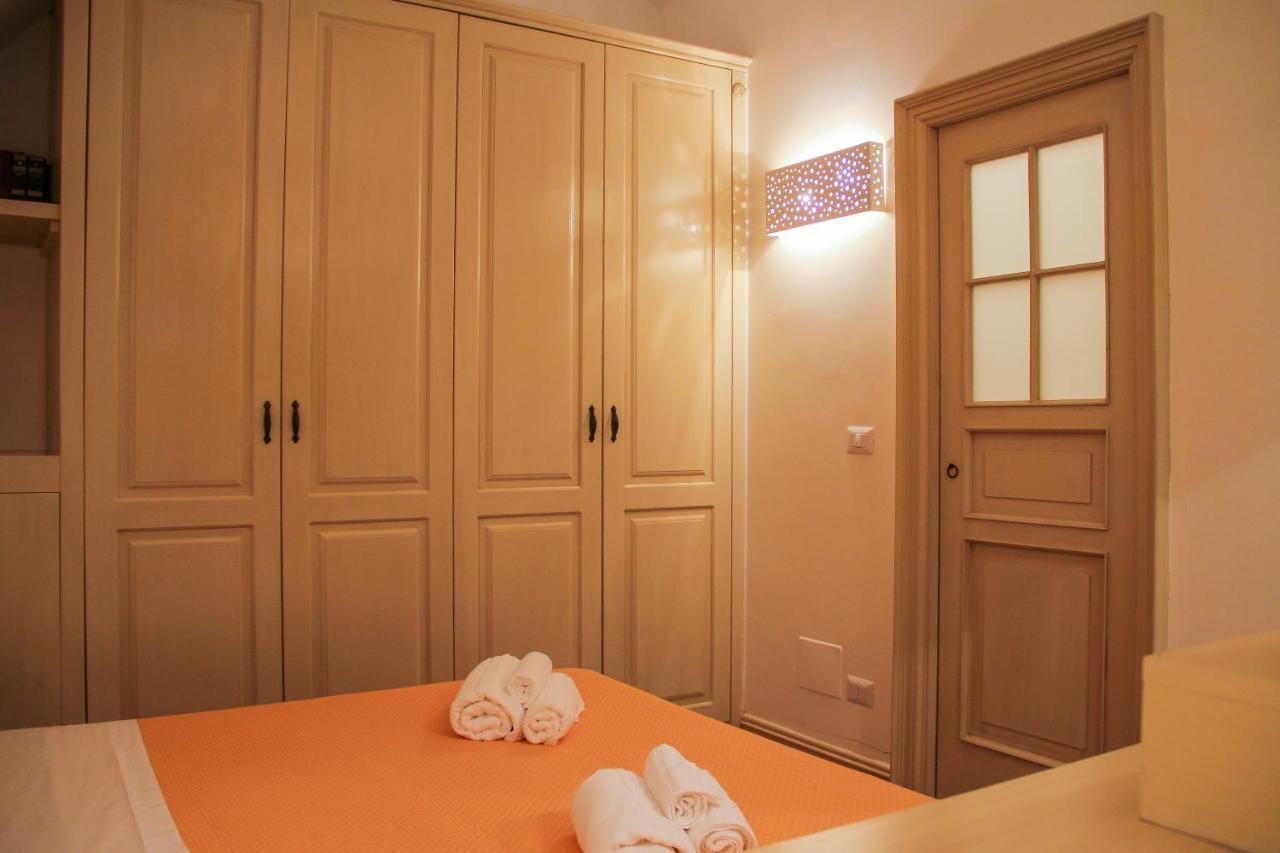 Al Civico 4 Bed & Breakfast Молфета Екстериор снимка